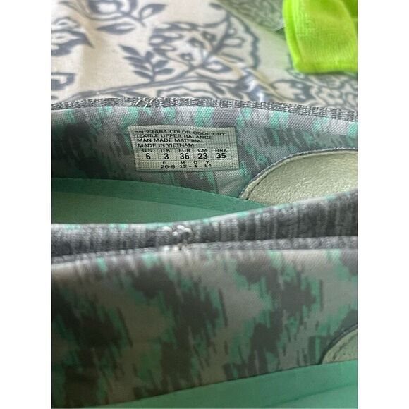 Skechers Womens Gray Heathered Memory Foam Slip-On Walking Shoes Size 6 NWOT - Picture 9 of 11